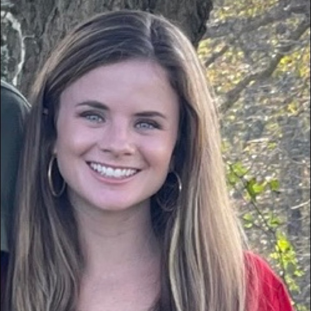 Meet your Posher, Abbi